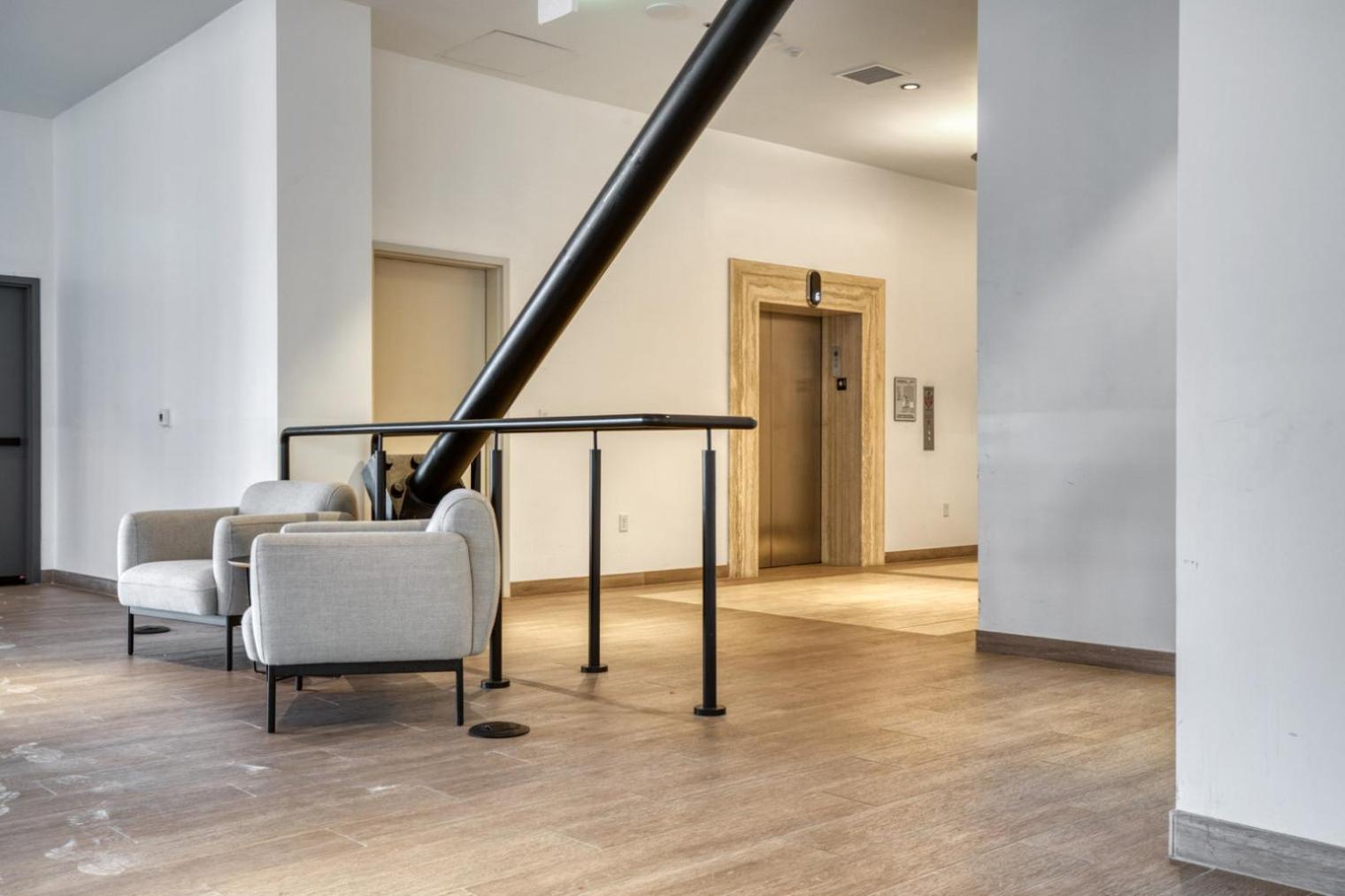 Koreatown W Coworking Pool Nr Metro Lax-875 Los Angeles